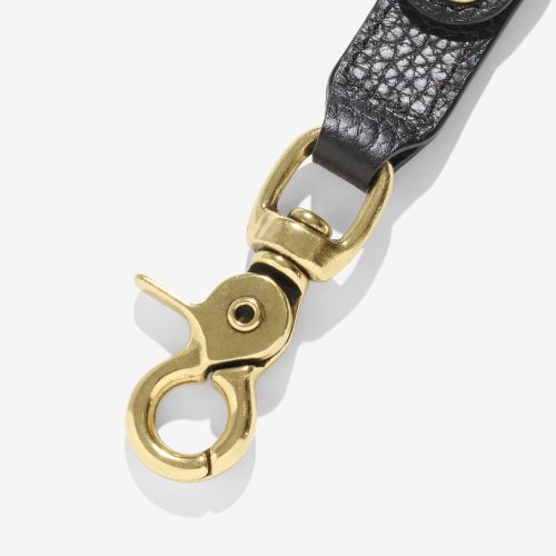 A300FW24 PEBBLED LEATHER KEY FOB 0010