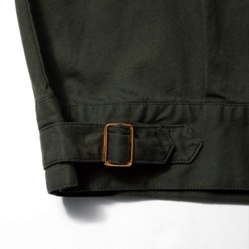 J6FW20 detail backbuckle