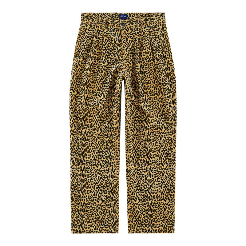 P1FW19 leopard front