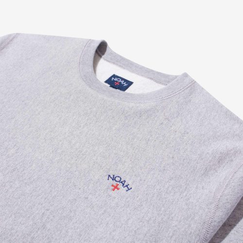 SS03NOAH CLASSIC CREWNECK 2667 4e0b01d0 27de 4672 9d0d 3871945d45b1